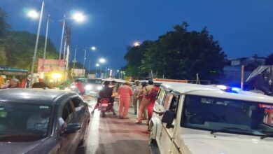 Photo of हाथरस: 35 वर्षीय महिला और 17 वर्षीय प्रेमी ने की मासूम बच्ची की हत्या, आपत्तिजनक स्थिति देखने पर किया ये