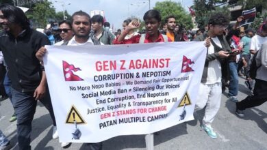 Photo of नेपाल: सोशल मीडिया बैन के खिलाफ Gen Z का उग्र प्रदर्शन, संसद भवन में घुसे, पुलिस फायरिंग में एक की मौत, इतने घायल