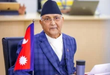 Photo of नेपाल विरोध प्रदर्शन लाइव: पीएम ओली ने दिया इस्तीफा, राष्ट्रपति और पीएम के घरों में आगजनी; काठमांडू एयरपोर्ट से हवाई सेवाएं बंद