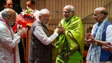 Photo of उपराष्ट्रपति चुनाव 2025: एनडीए के सीपी राधाकृष्णन बने देश के नए उपराष्ट्रपति, सुदर्शन रेड्डी को 152 वोटों से हराया
