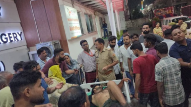 Photo of लखनऊ में दूध कारोबारी पर बदमाशों का हमला: एसयूवी से घर घुसे लुटेरे, गोली मारकर बहन को भी किया घायल, पुलिस ने शुरू की जांच