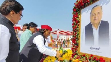 Photo of मुलायम सिंह यादव की तीसरी पुण्यतिथि पर सैफई में सपा का श्रद्धांजलि समारोह, रामगोपाल यादव ने सरकार पर साधा निशाना
