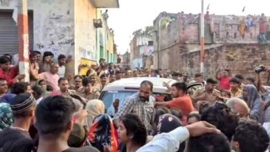 Photo of बागपत के गांगनौली मस्जिद में तिहरा हत्याकांड: मुफ्ती की पत्नी-दो बेटियों की बेरहमी से हत्या, दो नाबालिगों ने डांट की नाराजगी से लिया बदला