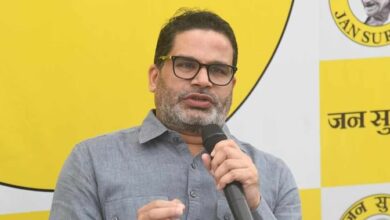 Photo of बिहार चुनाव 2025: प्रशांत किशोर ने चुनाव न लड़ने का ऐलान किया, जन सुराज की जीत पर 100 भ्रष्ट नेताओं-अफसरों पर कार्रवाई का वादा