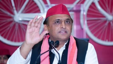 Photo of अखिलेश के ‘दीये’ बयान पर बवाल: BJP ने ठहराया ‘एंथनी’, VHP ने कह दिया ये