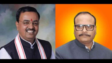 Photo of यूपी: अयोध्या दीपोत्सव में डिप्टी सीएम केशव-ब्रजेश गायब, राज्यपाल आनंदीबेन ने भी रद्द किया दौरा; अखिलेश का व्यंग्य- ‘डबल इंजन में डबल डिब्बे टकरा रहे’