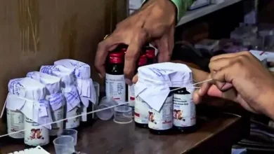 Photo of कफ सिरप से मौतें: कोल्ड्रिफ के तमिलनाडु कारखाने में निरीक्षण के दौरान अवैध रसायन पाए गए