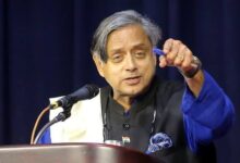 Photo of शशि थरूर का वंशवादी राजनीति पर तीखा प्रहार: नेहरू-गांधी परिवार पर सवाल, कांग्रेस में हंगामा, भाजपा को मिला नया हथियार