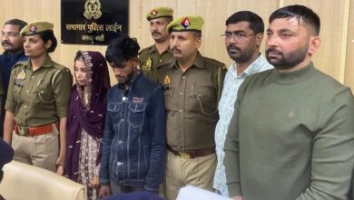 Photo of बस्ती: शादी के 7वें दिन दुल्हन ने प्रेमी संग मिलकर कराई पति की हत्या, पुलिस ने 3 आरोपियों को दबोचा; मोबाइल चैट से खुली साजिश