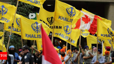 Photo of कनाडा: ओटावा में खालिस्तान रेफरेंडम में हिंसक रैली, भारतीय झंडे का अपमान, नेताओं के खिलाफ ‘मार डालो’ के नारे