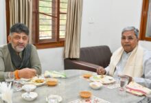 Photo of कर्नाटक पावर टस्सल: सिद्धारमैया ने डीके शिवकुमार को ब्रेकफास्ट पर बुलाया, हाई कमांड के हस्तक्षेप के बाद तनाव कम करने की कोशिश