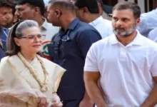 Photo of नेशनल हेराल्ड मनी लॉन्ड्रिंग केस: दिल्ली कोर्ट ने ED की चार्जशीट पर संज्ञान लेने का फैसला 16 दिसंबर तक टाला, सोनिया-राहुल समेत नामितों को राहत