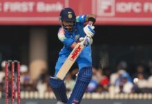 Photo of IND vs SA 1st ODI, Ranchi: विराट कोहली का जादू! मार्को जानसेन की गेंद पर डीप एक्स्ट्रा कवर में लगाया चौका, ठोका 52वां ODI शतक