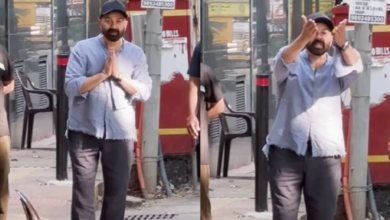 Photo of धर्मेंद्र की सेहत पर चिंता के बीच सनी देओल का पैपराजी पर फूटा गुस्सा: ‘शर्म नहीं आती, घर में मां-बाप नहीं हैं क्या?’