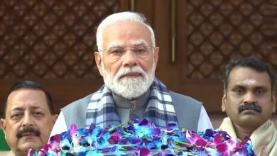 Photo of संसद शीतकालीन सत्र: विपक्ष को ‘ड्रामा’ न करने की चेतावनी, बोले पीएम मोदी- ‘मैं टिप्स देने को तैयार’, बिहार हार से उबरें और राष्ट्र निर्माण पर फोकस करें