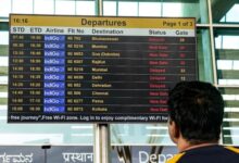 Photo of इंडिगो संकट का तीसरा दिन: 400 उड़ानें रद्द, मुंबई-पुणे-बेंगलुरु-हैदराबाद में हाहाकार; यात्रियों की जेब पर बोझ बढ़ा, DGCA ने की जांच