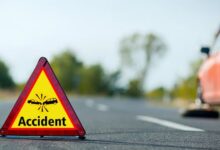 Photo of सड़क हादसों का काला दिन: आंध्र प्रदेश में बस पलटने से 9 की मौत, 22 घायल; अरुणाचल में ट्रक खाई में गिरा, 18 असम मजदूर मारे गए