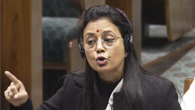 Photo of कैश फॉर क्वेरी मामला: दिल्ली हाईकोर्ट ने लोकपाल का आदेश किया रद्द, महुआ मोइत्रा को मिली बड़ी राहत