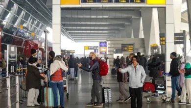 Photo of दिल्ली के आईजीआई हवाई अड्डे से इंडिगो की सभी उड़ानें आधी रात तक रद्द