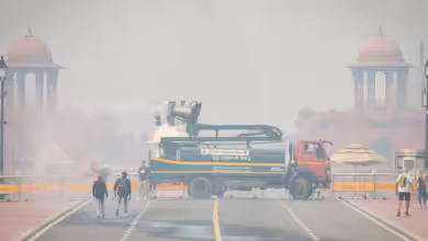 Photo of दिल्ली में जहरीली हवा का प्रकोप जारी, कई इलाकों में AQI ‘बेहद खराब’ श्रेणी में पहुंचा