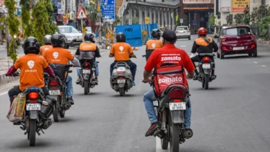 Photo of स्विगी, जोमैटो, जैप्टो और ब्लिंकइट वर्कर्स ने नए साल की पूर्व संध्या पर राष्ट्रव्यापी हड़ताल शुरू की