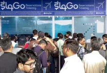 Photo of इंडिगो फ्लाइट संकट : यात्रियों की परेशानी पांचवें दिन भी जारी; अब तक 400 से अधिक उड़ानें रद्द