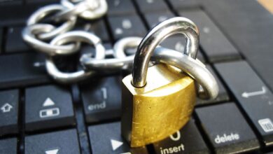 Photo of रूस ने एप्पल के फेसटाइम और स्नैपचैट कॉलिंग पर प्रतिबंध लगाया, इंटरनेट नियंत्रण कड़ा किया