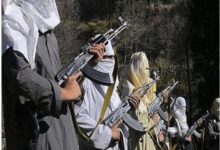 Photo of जम्मू-कश्मीर में जैश-ए-मोहम्मद के आतंकवादी एक नागरिक के घर में घुस गए; तलाशी अभियान जारी