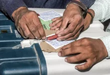 Photo of महाराष्ट्र स्थानीय निकाय चुनाव परिणाम: भाजपा के नेतृत्व वाली महायुति पार्टी 161 नगर परिषदों में बढ़त बनाये हुए है