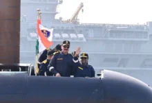 Photo of राष्ट्रपति द्रौपदी मुर्मू ने कर्नाटक में आईएनएस वागशीर पर समुद्री यात्रा की