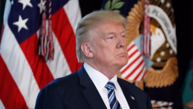 Photo of एपस्टीन से संबंधित फाइलें: न्याय विभाग की वेबसाइट से ट्रंप की तस्वीर समेत 16 दस्तावेज गायब