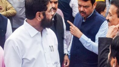 Photo of मुंबई BMC चुनाव: BJP सबसे बड़ी पार्टी बनी, लेकिन मेयर पद पर शिंदे गुट से सहमति नहीं, ‘होटल जेल’ विवाद गरमाया!