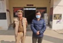 Photo of नोएडा इंजीनियर मौत: बिल्डर अभय कुमार गिरफ्तार, योगी सरकार ने CEO हटाया, SIT गठित