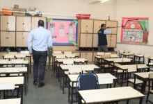 Photo of नोएडा और अहमदाबाद के स्कूलों में बम धमकी ईमेल: रिपब्लिक डे से 3 दिन पहले हड़कंप, छात्रों को जल्दी छुट्टी