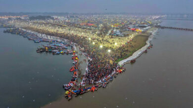Photo of प्रयागराज : माघ मेले के पहले दिन लाखों श्रद्धालुओं ने संगम में स्नान किया