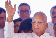 Photo of दिल्ली उच्च न्यायालय ने सीबीआई को नोटिस जारी कर IRCTC घोटाले में निचली अदालत के आदेश को लालू यादव द्वारा चुनौती दिए जाने पर जवाब मांगा है