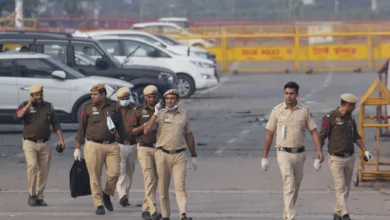 Photo of दिल्ली के द्वारका इलाके में मुठभेड़ , गोलीबारी की घटना में शामिल दो हमलावर गिरफ्तार