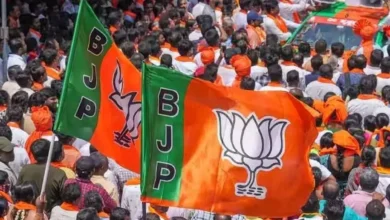 Photo of महाराष्ट्र: अंबरनाथ में कांग्रेस को झटका, 12 निलंबित पार्षदों ने भाजपा ज्वाइन की