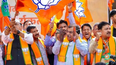 Photo of भाजपा के नेतृत्व वाली महायुति ने 100 सीटों का आंकड़ा पार किया, ठाकरे पीछे चल रहे