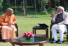 Photo of उत्तर प्रदेश मंत्रिमंडल विस्तार की चर्चाओं के बीच मुख्यमंत्री योगी ने दिल्ली में प्रधानमंत्री मोदी से मुलाकात की