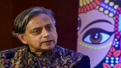 Photo of कांग्रेस से अलग होने की खबरों के बीच की अफवाहों पर शशि थरूर ने चुप्पी साध रखी है