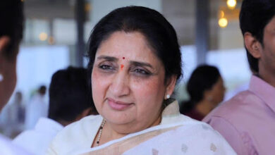 Photo of अजीत पवार की पत्नी सुनेत्रा पवार महाराष्ट्र की पहली महिला उपमुख्यमंत्री बनीं