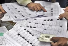 Photo of चुनाव आयोग ने यूपी मतदाता सूची का मसौदा प्रकाशित किया; 2.89 करोड़ मतदाताओं को सूची से हटाया गया