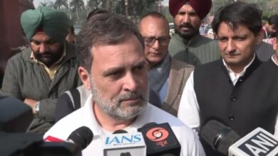 Photo of राहुल गांधी का मोदी पर गंभीर आरोप: पीएम समझौता कर चुके हैं, देश बेच दिया