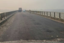 Photo of घाघरा संजय सेतु: पांटून पुल बनने के बाद ही होगा बंद, योगी आदित्यनाथ के निर्देश से मिली राहत