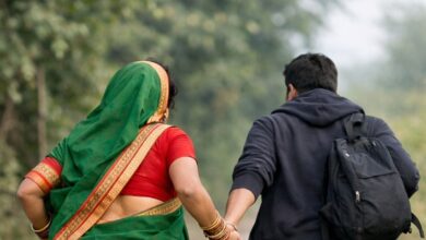 Photo of अलीगढ़ में नया ट्विस्ट: दामाद के साथ फरार हुई सास अब बहनोई के साथ फिर लापता, ले गई 2 लाख के जेवर