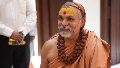 Photo of प्रयागराज: शंकराचार्य अविमुक्तेश्वरानंद सरस्वती पर POCSO कोर्ट के आदेश पर FIR, नाबालिगों से यौन शोषण के गंभीर आरोप