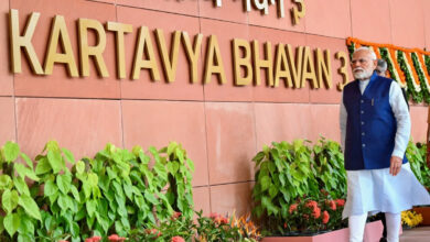 Photo of प्रधानमंत्री मोदी ने ‘सेवा तीर्थ’ का अनावरण किया, जो प्रधानमंत्री कार्यालय, राष्ट्रीय सुरक्षा विभाग और कैबिनेट सचिवालय को रखने वाला नया परिसर है