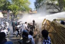 Photo of यूथ कांग्रेस के विरोध प्रदर्शन की निंदा करते हुए भाजपा के प्रदर्शन के दौरान कांग्रेस और भाजपा कार्यकर्ताओं के बीच हिंसक झड़प हुई