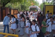 Photo of दिल्ली के कई स्कूलों को बम से उड़ाने की धमकी वाले ईमेल मिले, स्कूलों को खाली कराया गया